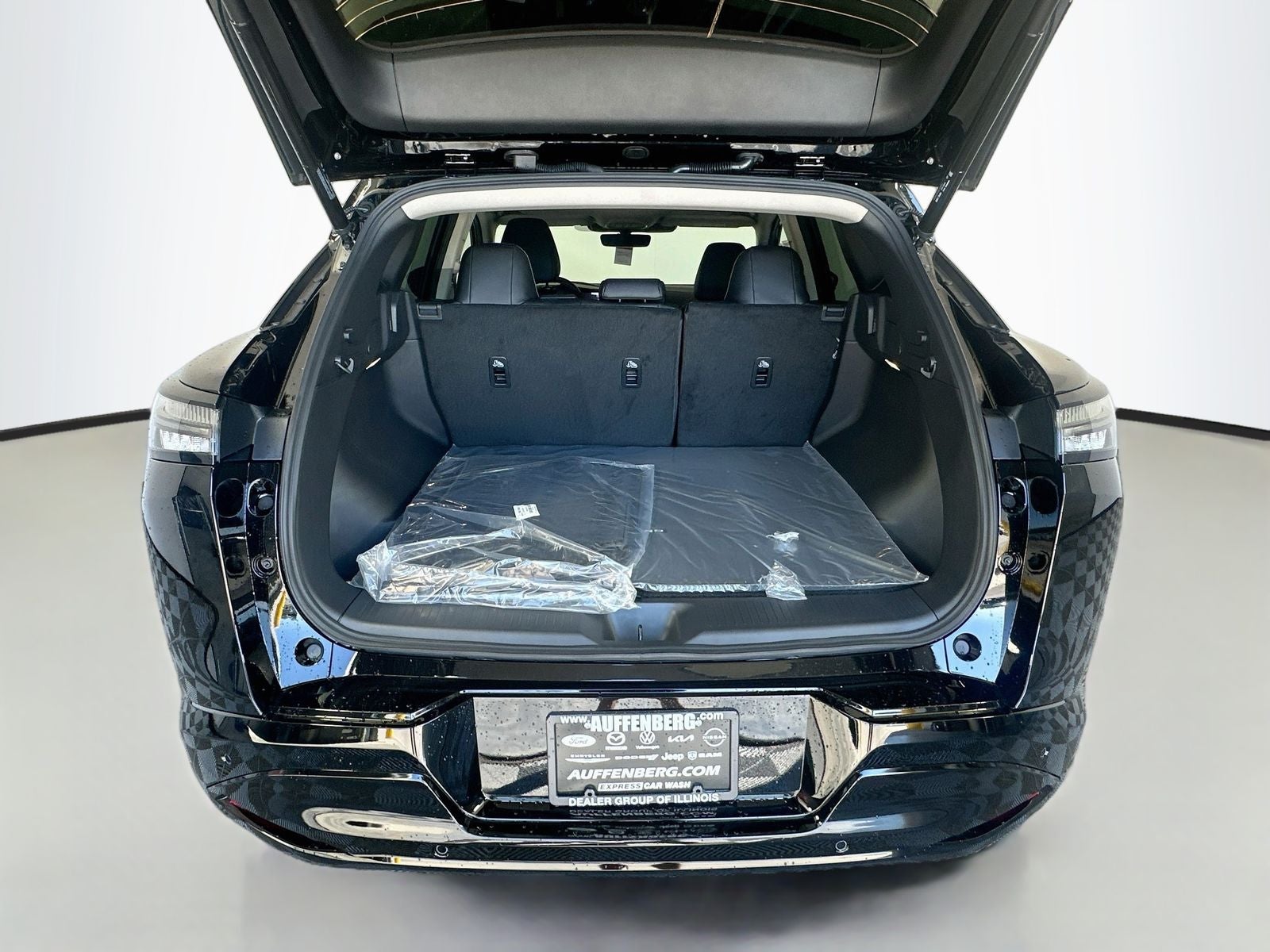 2027 Nissan Murano Dark Armor