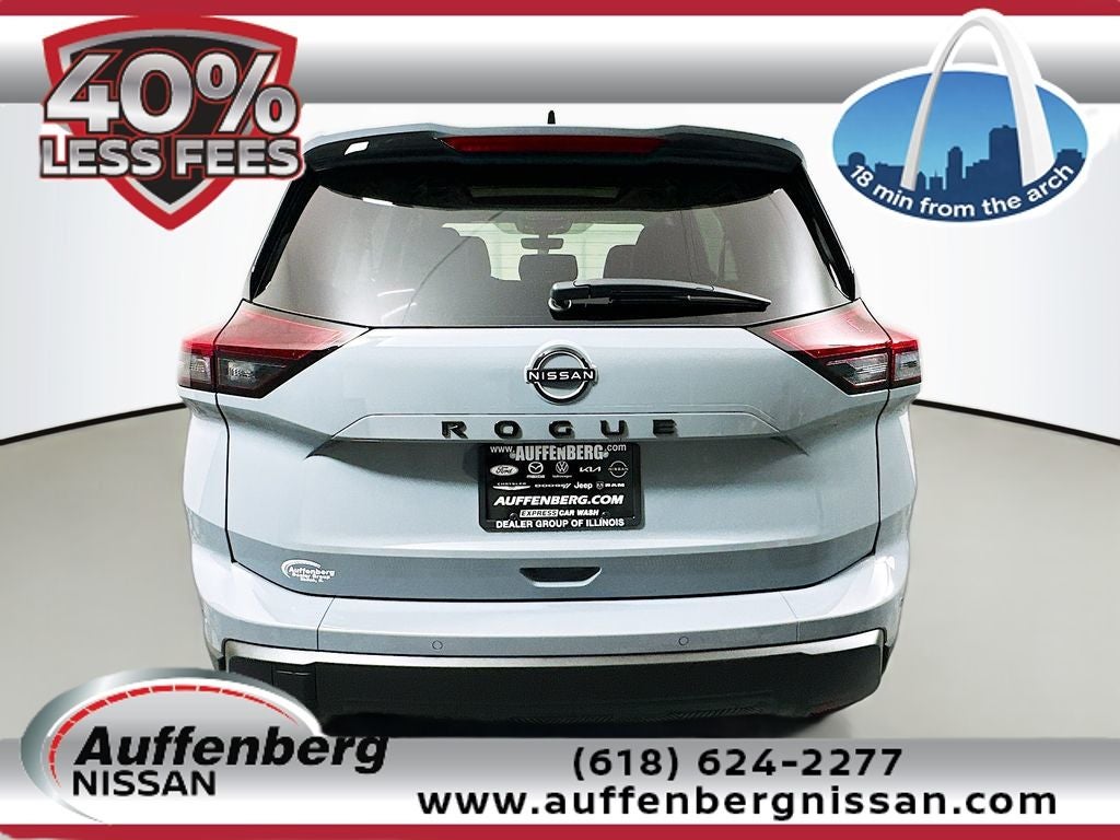 2026 Nissan Rogue Dark Armor
