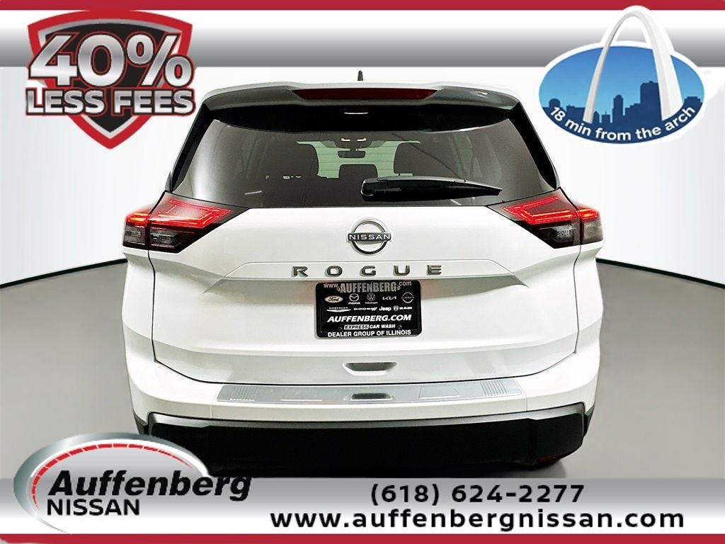2026 Nissan Rogue SV