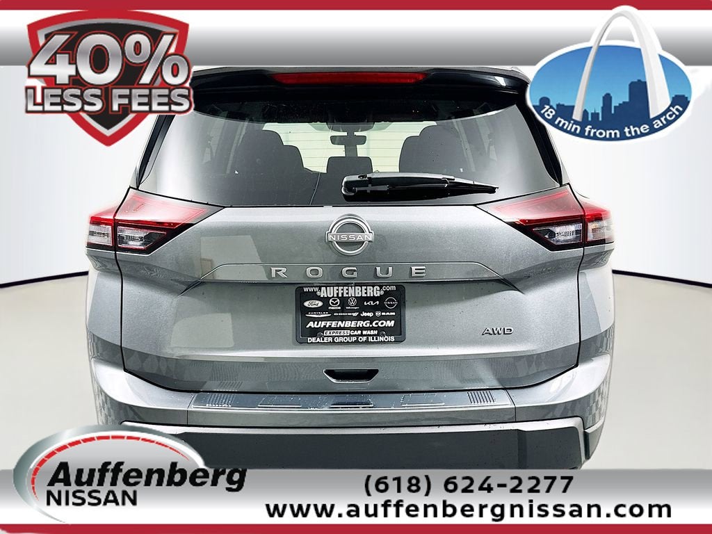 2026 Nissan Rogue SV