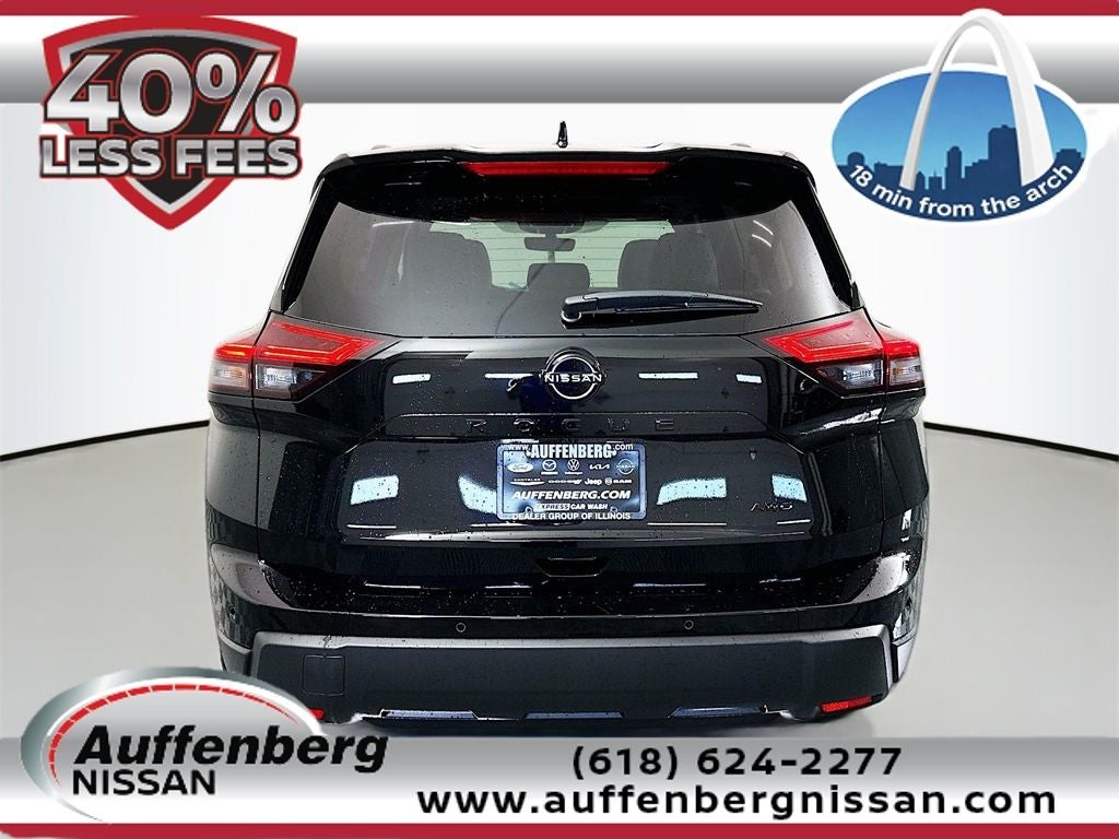2026 Nissan Rogue Dark Armor