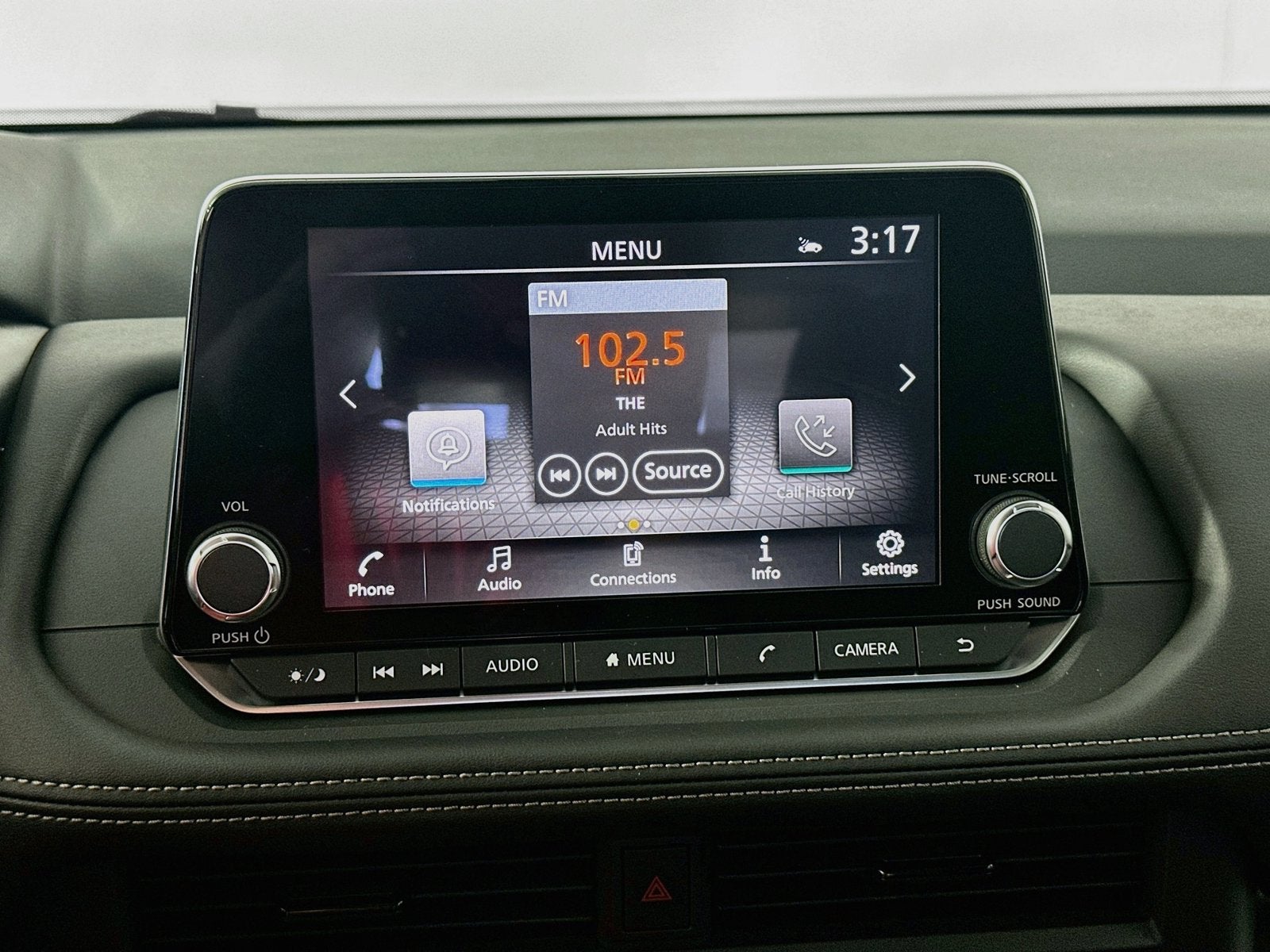 2027 Nissan Rogue SV