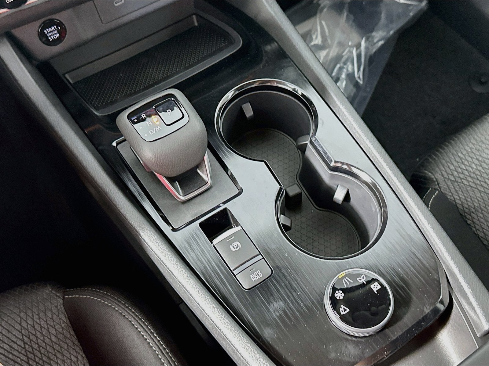 2027 Nissan Rogue SV