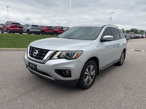 2020 Nissan Pathfinder SV