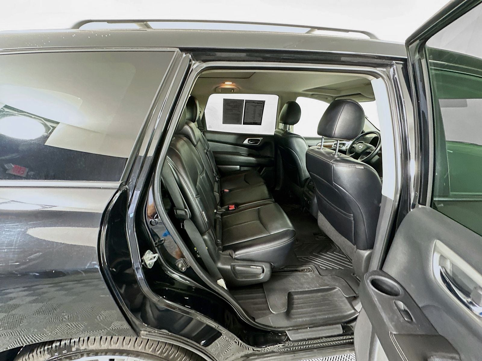 2020 Nissan Pathfinder Platinum