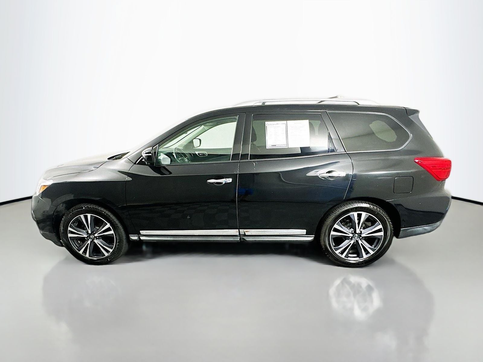 2020 Nissan Pathfinder Platinum