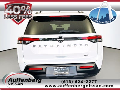 2026 Nissan Pathfinder SV