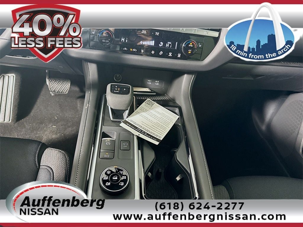 2026 Nissan Pathfinder SV
