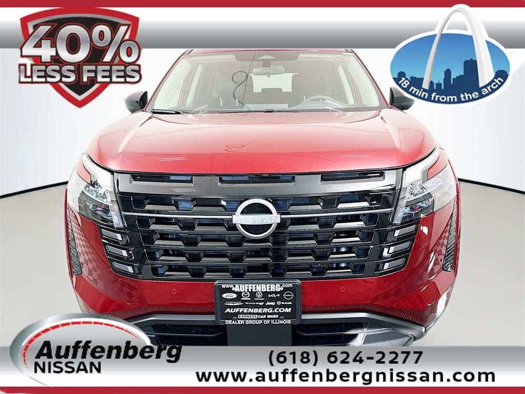 2026 Nissan Pathfinder SV