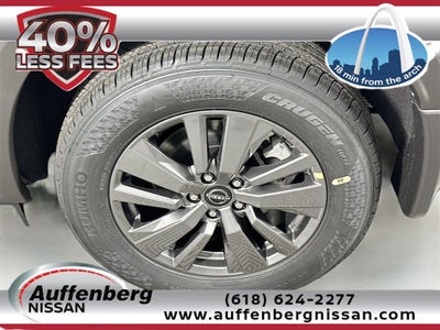 2026 Nissan Pathfinder SV