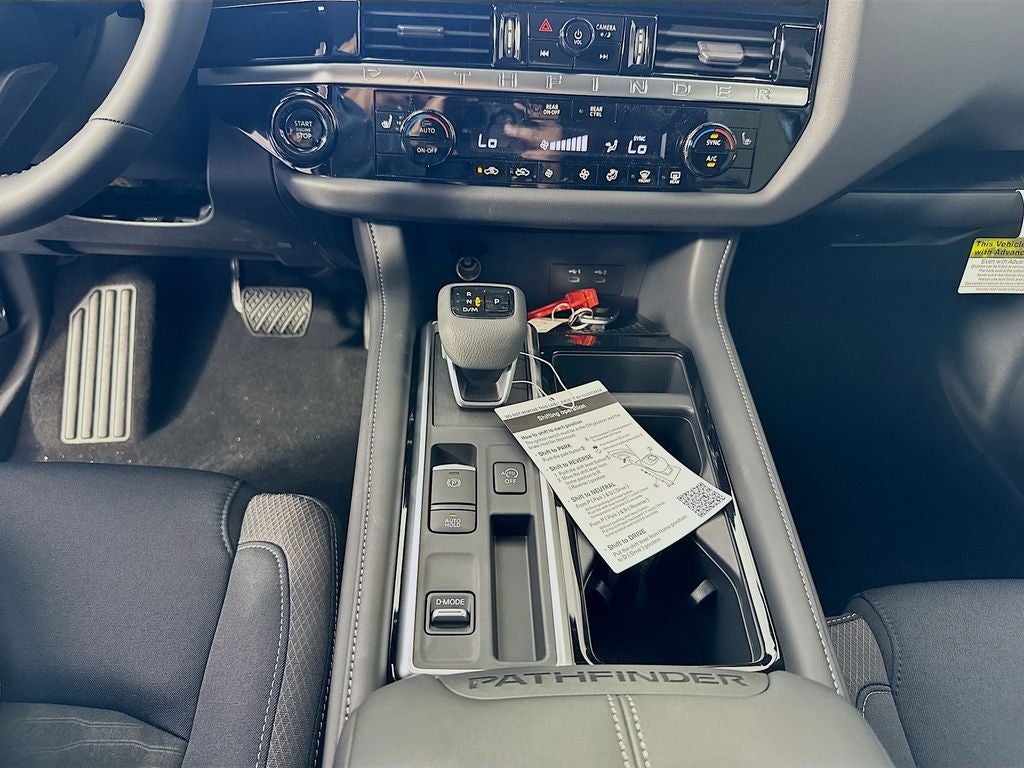 2026 Nissan Pathfinder SV