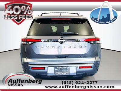 2026 Nissan Pathfinder SL
