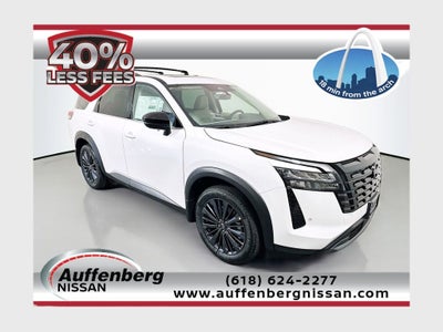 2026 Nissan Pathfinder SL