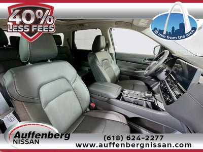 2026 Nissan Pathfinder SL
