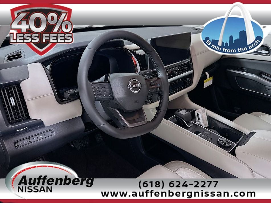 2026 Nissan Pathfinder SL