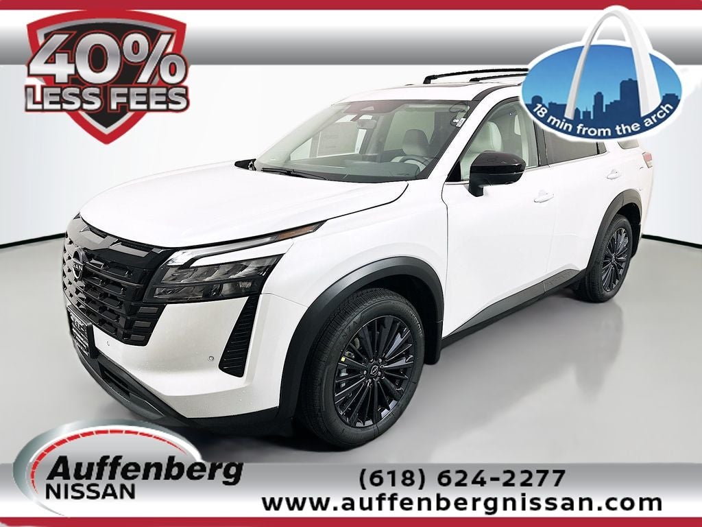 2026 Nissan Pathfinder SL