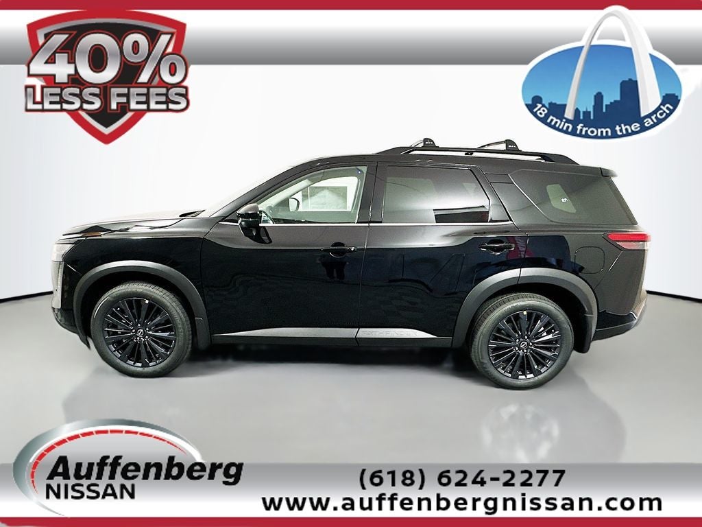 2026 Nissan Pathfinder SL