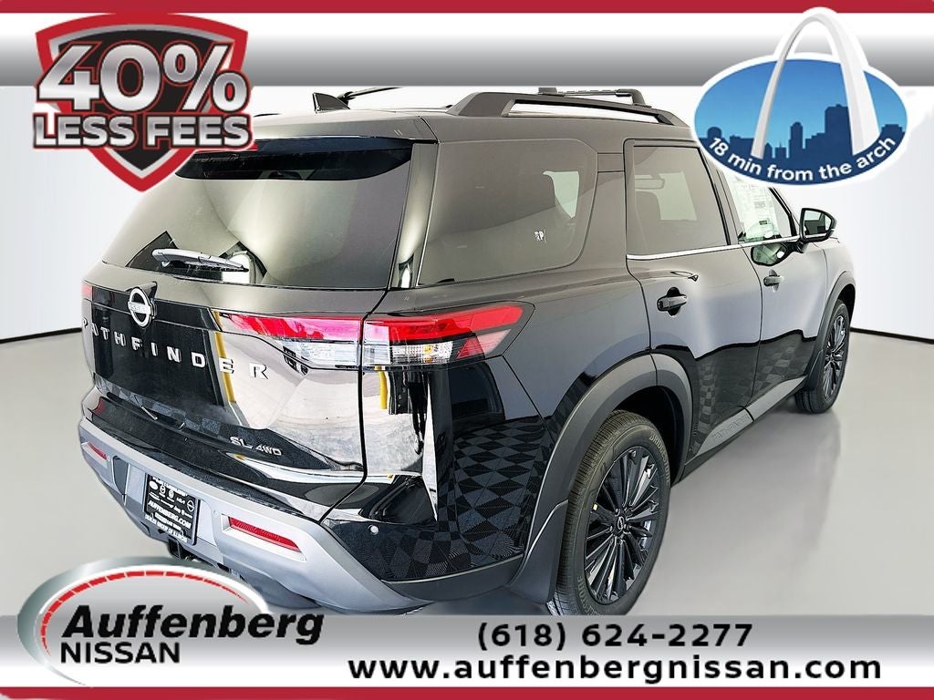 2026 Nissan Pathfinder SL