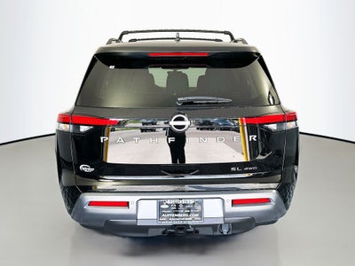 2026 Nissan Pathfinder SL
