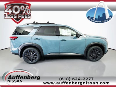 2026 Nissan Pathfinder SL