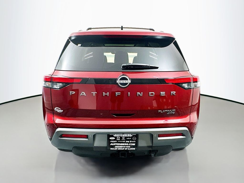 2026 Nissan Pathfinder Platinum