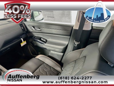 2026 Nissan Pathfinder Platinum