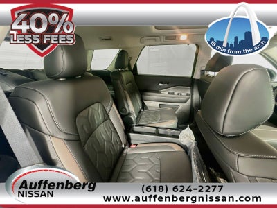 2026 Nissan Pathfinder Platinum