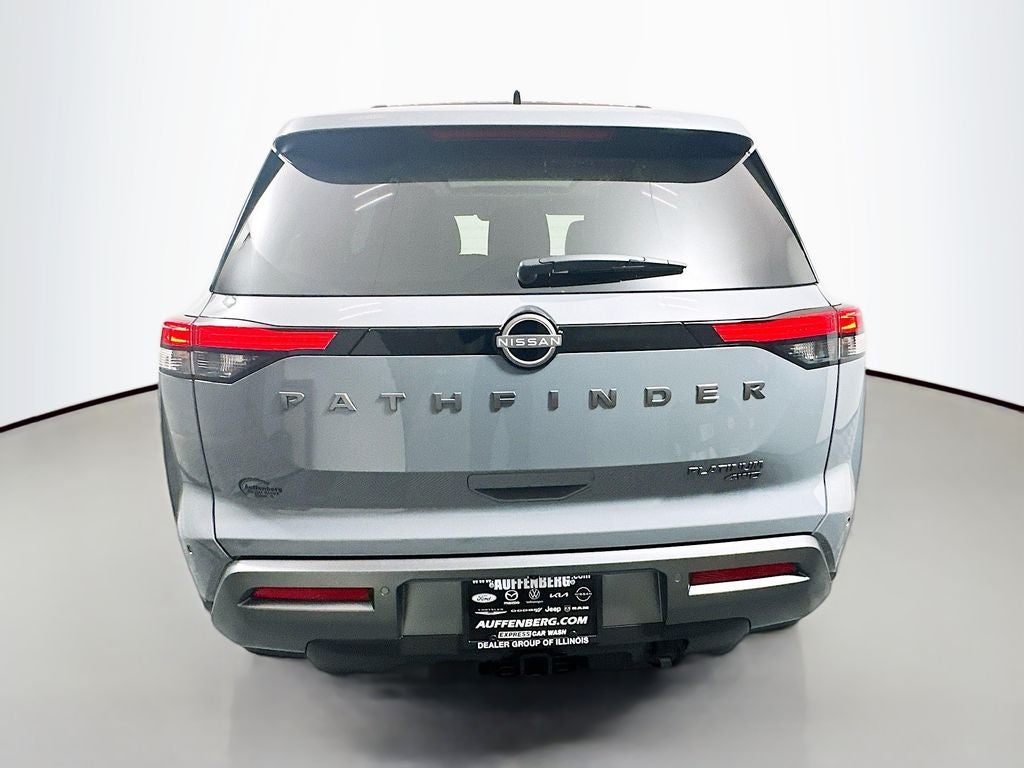 2026 Nissan Pathfinder Platinum