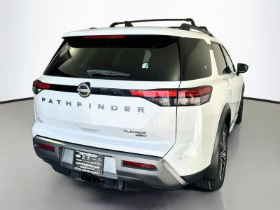 2026 Nissan Pathfinder Platinum