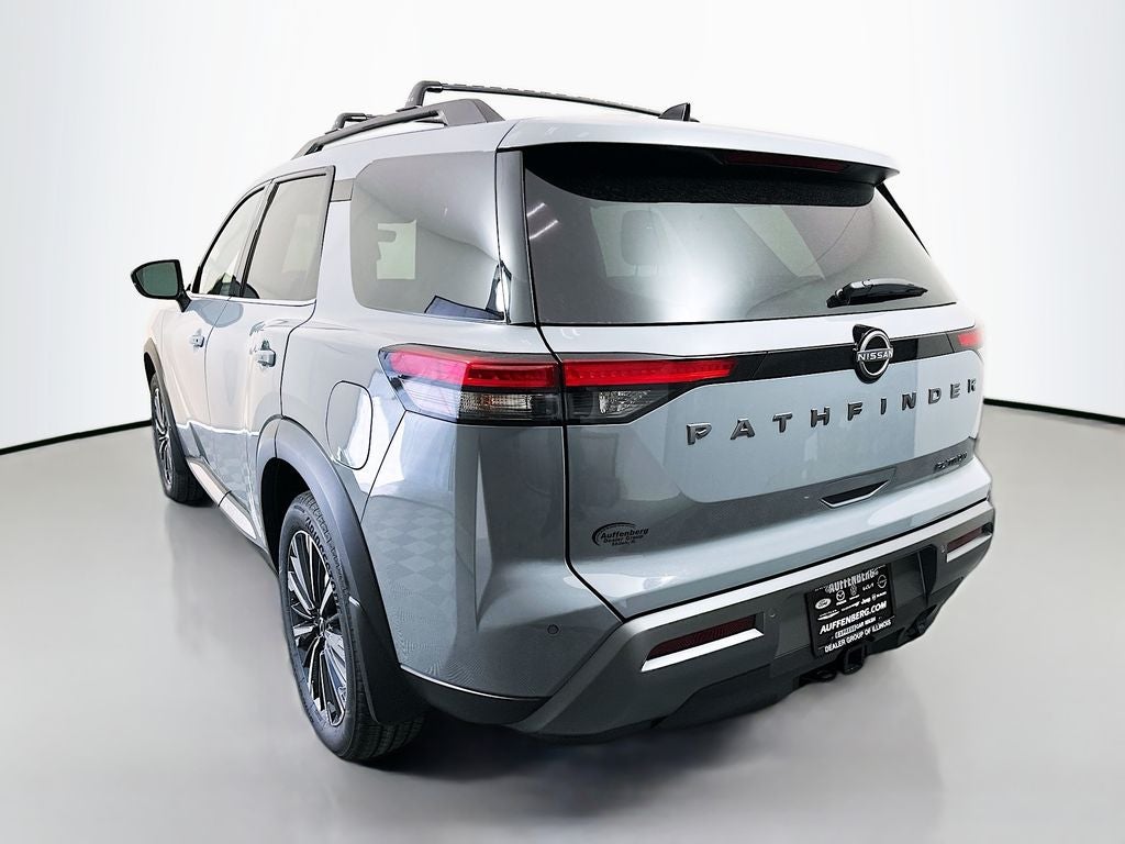 2026 Nissan Pathfinder Platinum