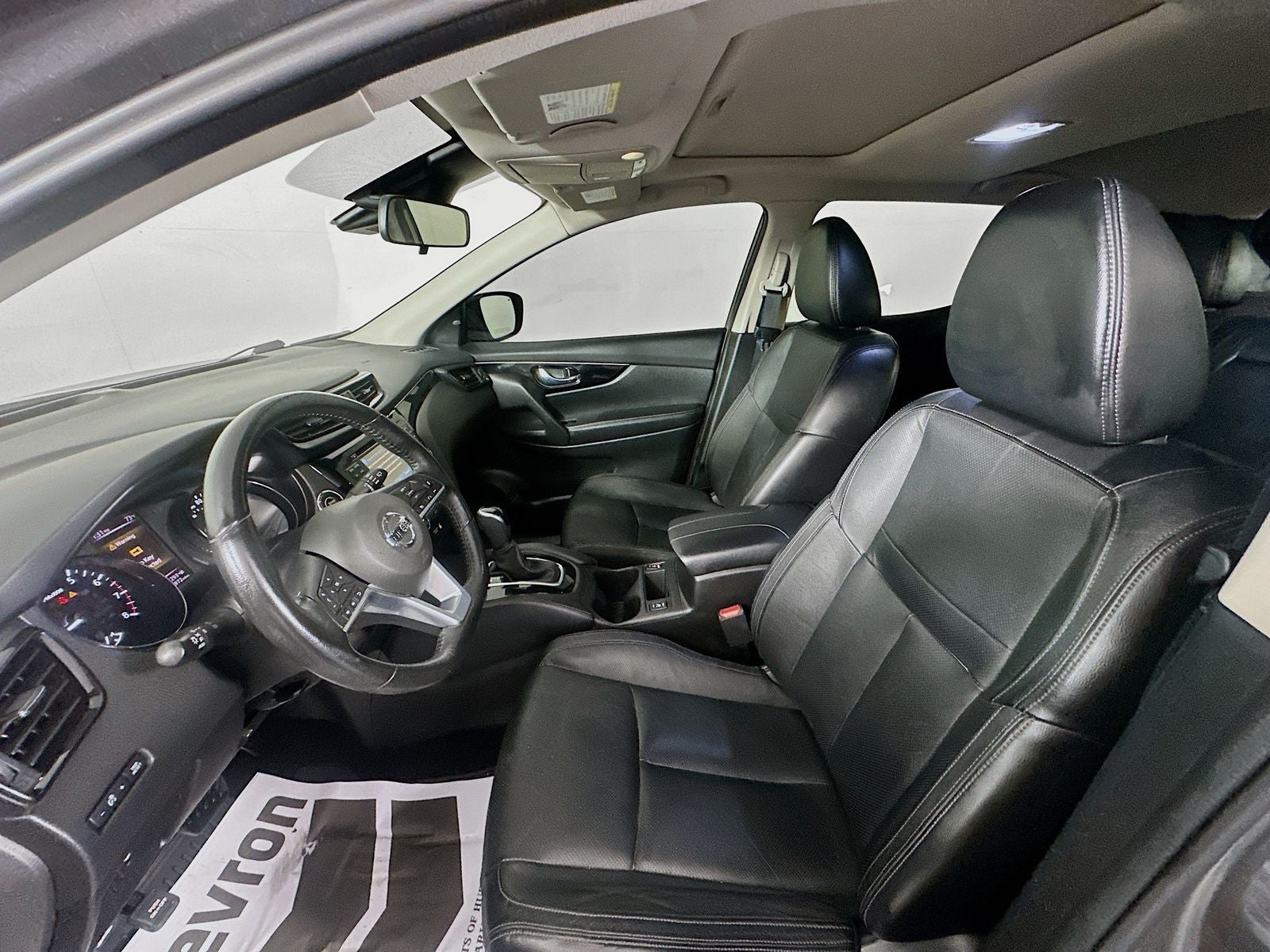 2017 Nissan Rogue Sport SL