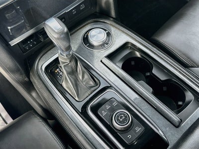 2022 Nissan Armada SV