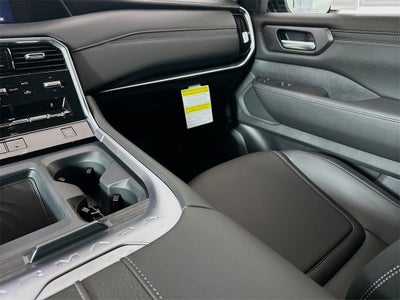 2026 Nissan Armada SV