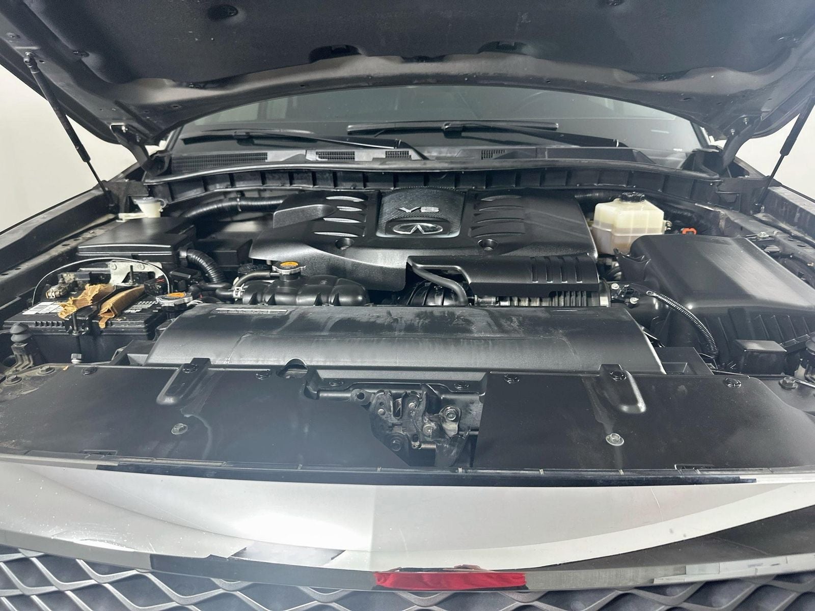 2018 INFINITI QX80 Base
